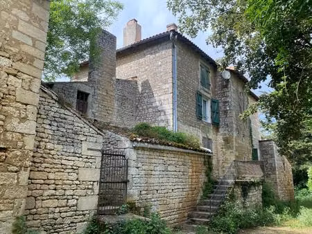 maison avec travaux 204m2 6ch dependances  caves
