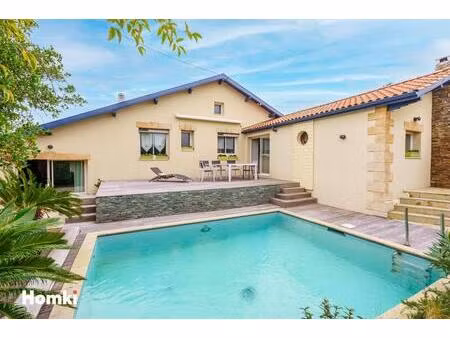 maison/villa t7 de 125 m2 à anglet 64600
