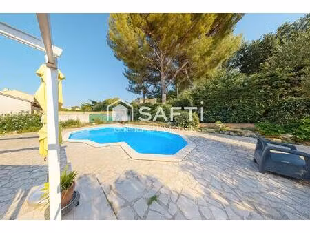 villa contemporaine avec piscine entre mer et campagne