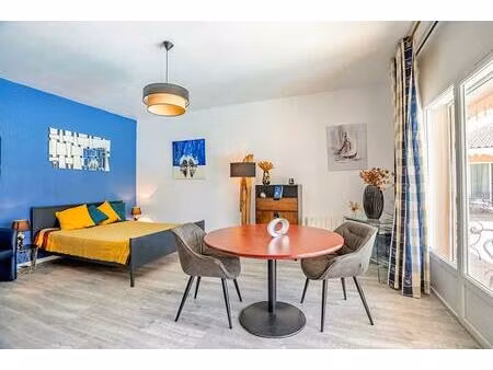audenge ? centre-ville ? immeuble 220 m² ? potentiel locatif ? idéal investisseur ou résid