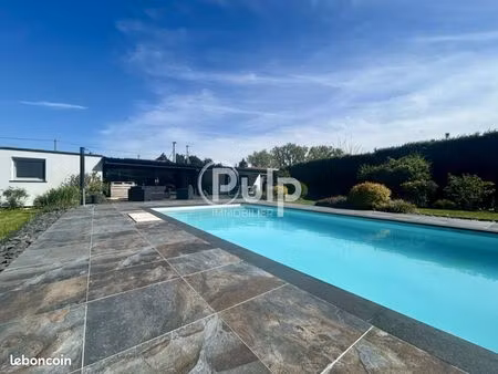 maison 6 pièces 270 m²