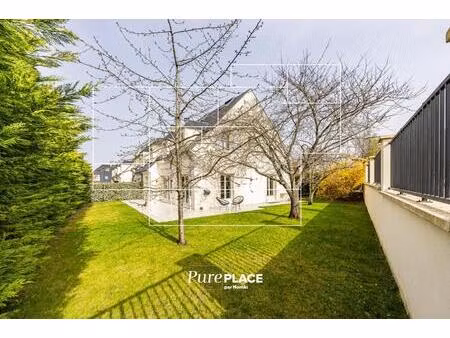 maison familiale lumineuse – 7 chambres – terrasse  jardin paysager et sous-sol aménagé