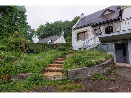 à vendre à saint-prest grande maison 125 m2 a rénover