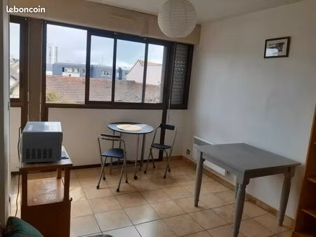 studio meuble étudiant