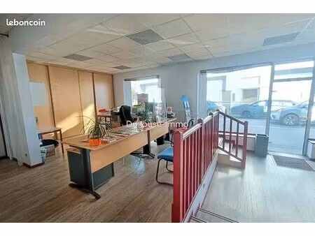 maison 9 pièces 225 m²