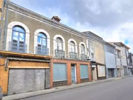 vente immeuble à montréjeau (31210) : à vendre / 616m² montréjeau