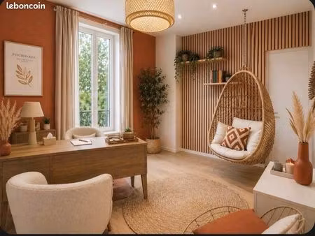 bureau 15 m2
