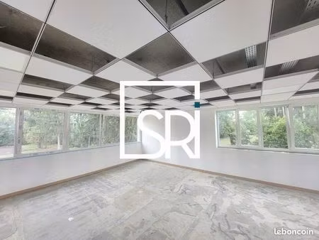 bureaux 244 m² clermont ferrand