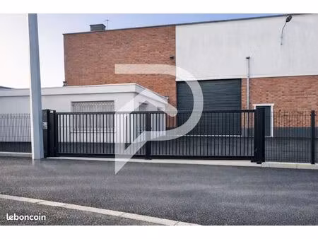 local commercial 400 m²