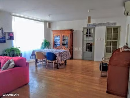 maison 7 pièces 188 m²