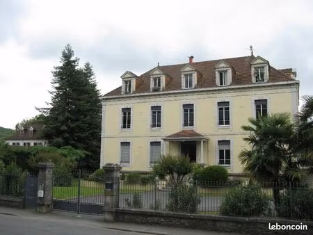 immeuble de rapport mono propriété avec 12 appartements loués