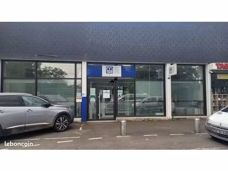 local commercial 175 m² orthez