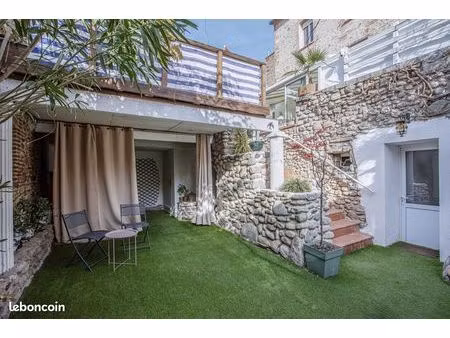 maison 8 pièces 126 m²