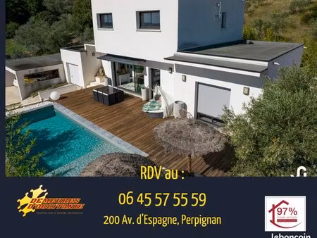 maison contemporaine à villeneuve de la raho