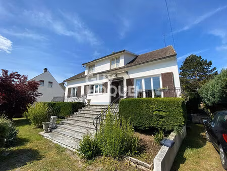 charmante maison 5 pièces à vendre à avrechy - grand terrain et calme assuré !