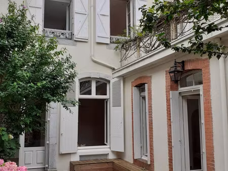 maison de caractère - 6 chambres - 250 m² - tarbes hyper centr