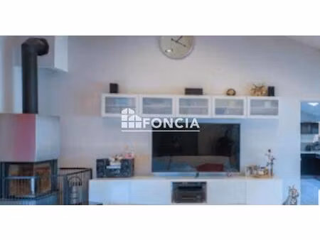 sollies toucas - villa individuelle de 6 pièces de 200m2 et quatre chambres en parfait éta