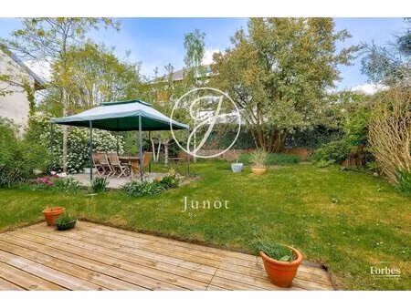 exclusivité // viroflay - rive droite - maison à vendre - 7 pièces - 5 chambres - jardin.