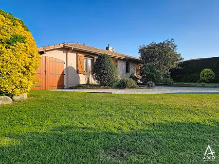 vente maison borderes et lamensans  97m² 4 pièces 229 000€ avec piscine