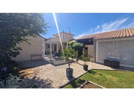 maison à vendre la crèche