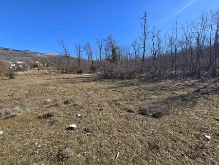 saint vallier - terrain de 17300 m2 en bord de route