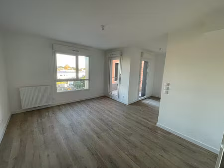 appartement 2 pièces 46 m² à louer bruges 33520 ? | era immobilier