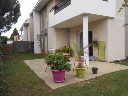 appartement olivet 3 pièces en rez de jardin