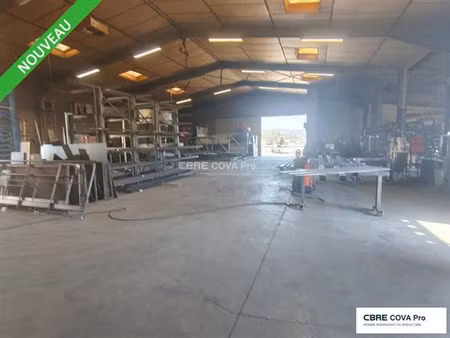 location local d'activités chalezeule 1 100 m²