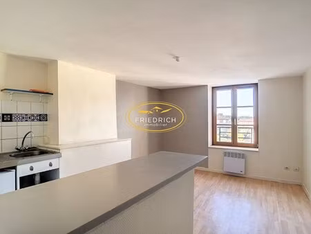 à louer appartement 17 65 m² – 175 € |commercy