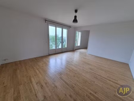 à louer appartement 91 23 m² – 969 € |nantes