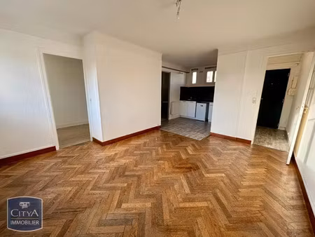 appartement à louer 2 pièces 43.4 m² - châteauroux (36) - 500€