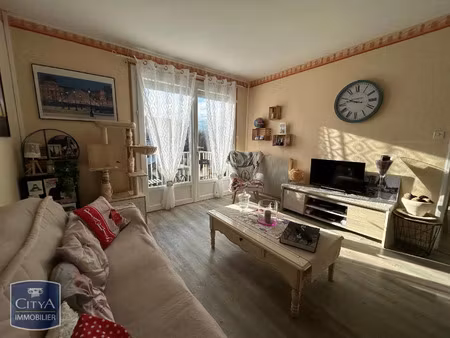 maison à louer 4 pièces 89.36 m² - niort (79) - 790€