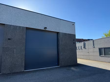 commercieel te huur in sint-amandsberg