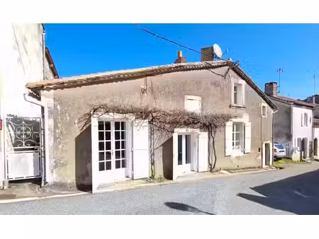 vente maison 5 pièces 125 m² à javerlhac-et-la-chapelle-saint-robert (24300)  102 500 €