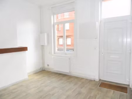 maison à louer 3 pièces 67.09 m² - armentières (59) - 641€