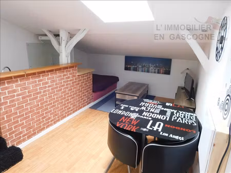 a 5mn du centre haute-ville et de l'iut  appartement meublé
