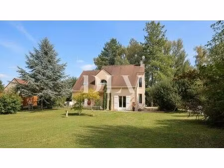 maison de luxe de 6 pièces en vente à héricy  île-de-france