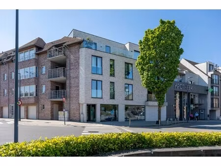 appartement te huur in harelbeke met 3 slaapkamers
