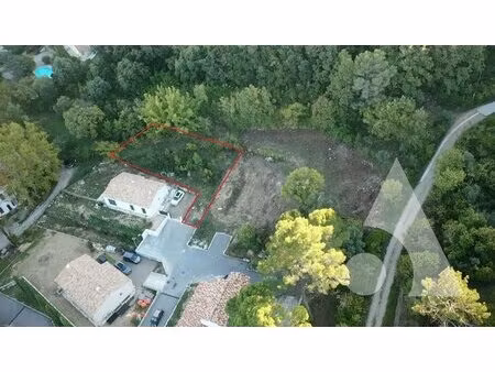 terrain viabilisé à draguignan col de l'ange de 803 m² lot 5  pour une maison de 120 45m²