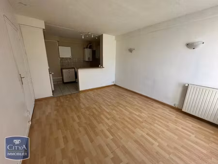 appartement à louer 2 pièces 37.91 m² - châteauroux (36) - 430€