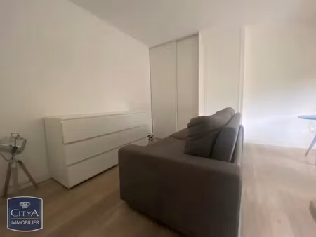 appartement à louer 2 pièces 31.63 m² - cambrai (59) - 585€