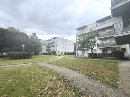 achat appartement 2 pièces 49m² begles 33130