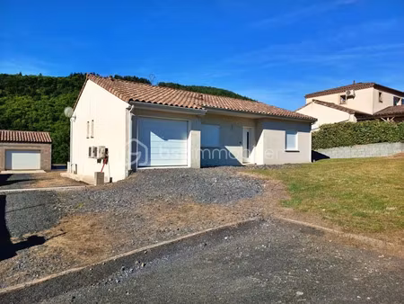 vente villa 4 pièces 96 m² à courniou (34220)  210 000 €