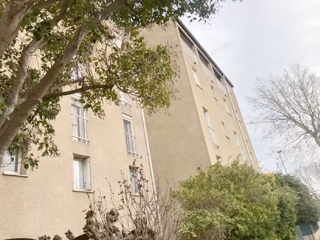 appartement t4 avec loggia et parking