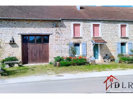 vente maison 9 pièces 227 m² à corgirnon (52500)  158 000 €