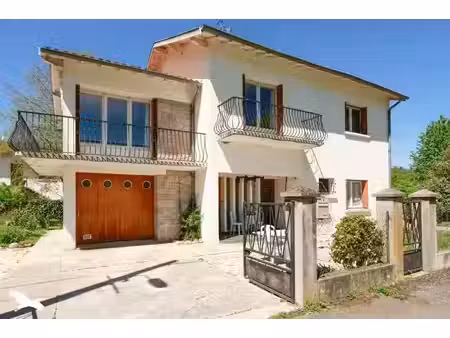 vente maison 6 pièces 127 m² à saint-girons (09200)  161 250 €