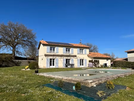 achat maison 8 pièces 193m²
