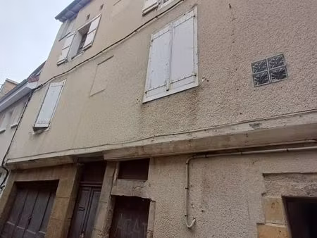 immeuble 150 m² saint cere