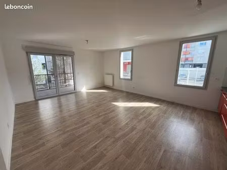 appartement 3 pièces 68 m²