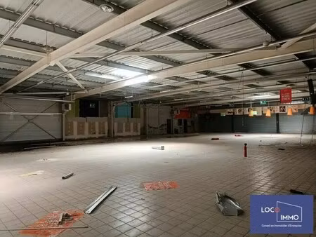 vente commerce la reole 33190 1357m²